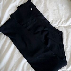 Zyia light and tight pants